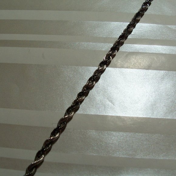 14K White Gold and Black Rhodium Bracelet - Picture 3 of 7